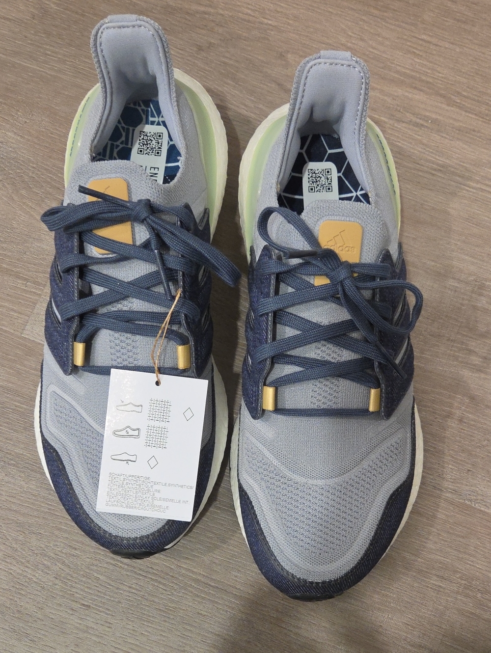 adidas Men's Gray & Navy Running Sneakers with Yellow Accent
